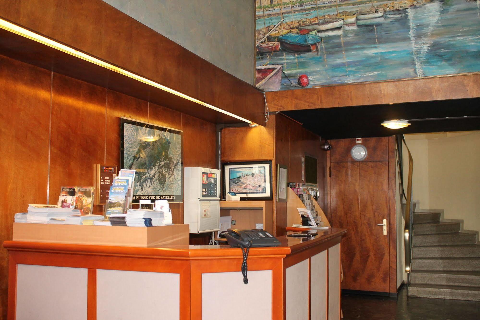 Hotel Pax Geneva Exterior photo